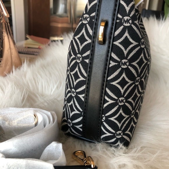 Michael Kors Ember Small Shoulder Crossbody - Picture 5 of 9